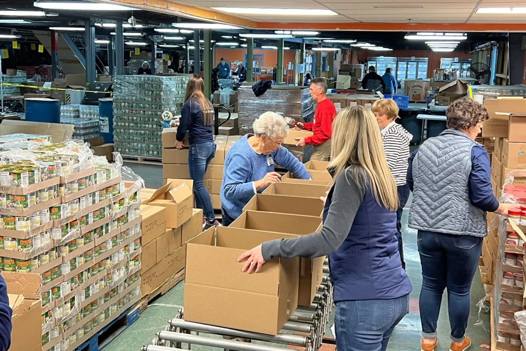 Hilltop-Kids-Volunteering
