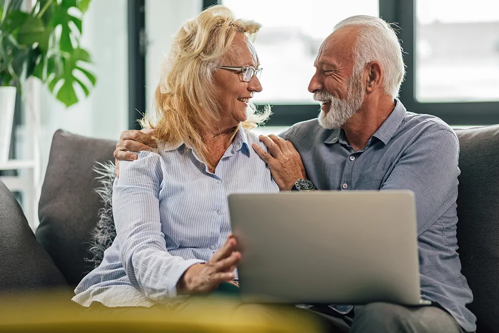 happy-senior-couple